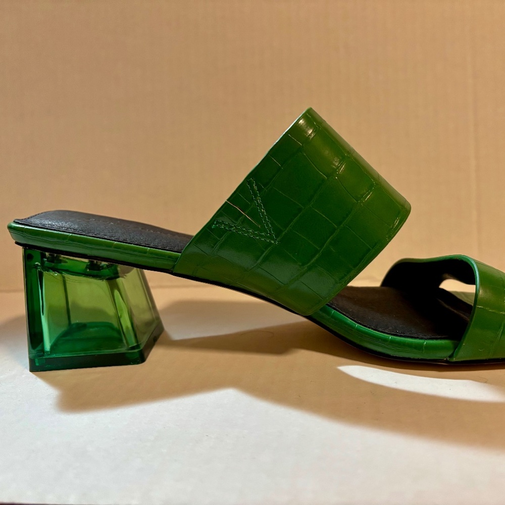 Size 10 Green French Connection